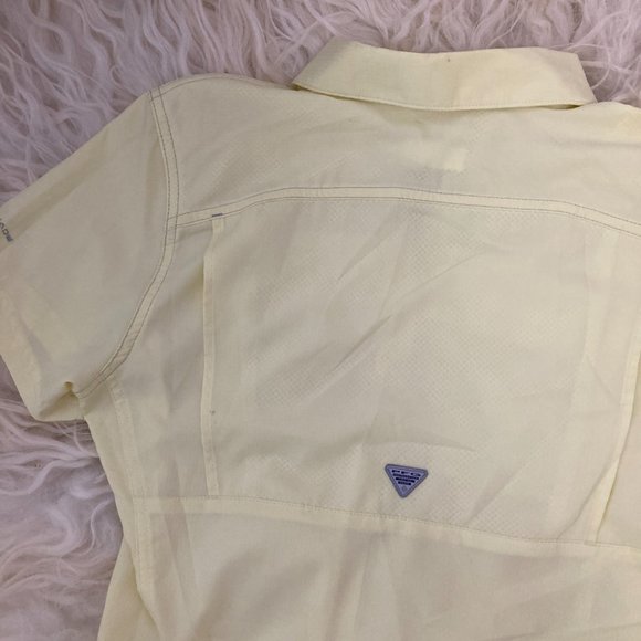 COLUMBIA Short Sleeve Button-Up Top - Picture 8 of 8